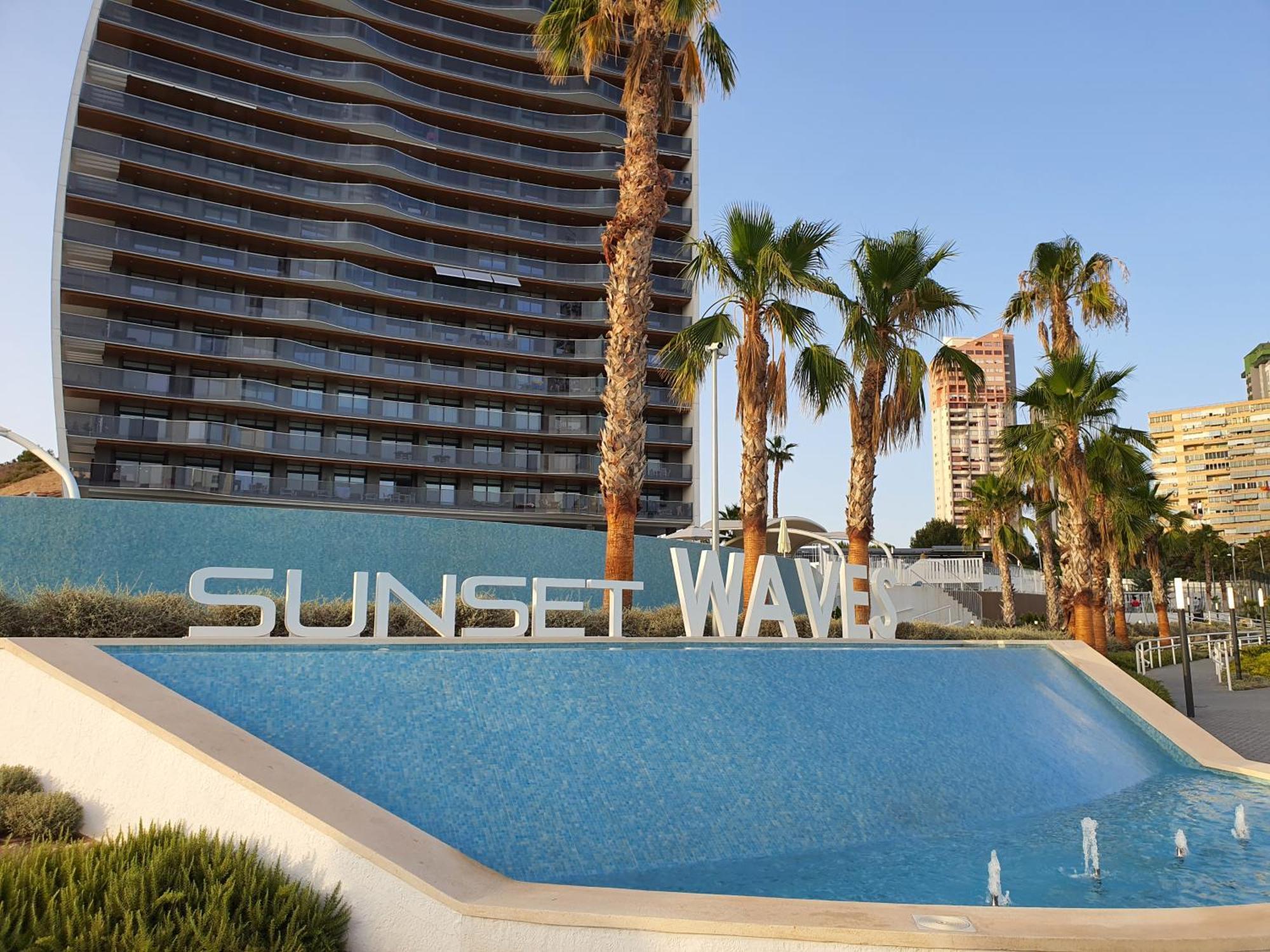 Sunset Waves Benidorm By Kalmarent Lägenhet Exteriör bild