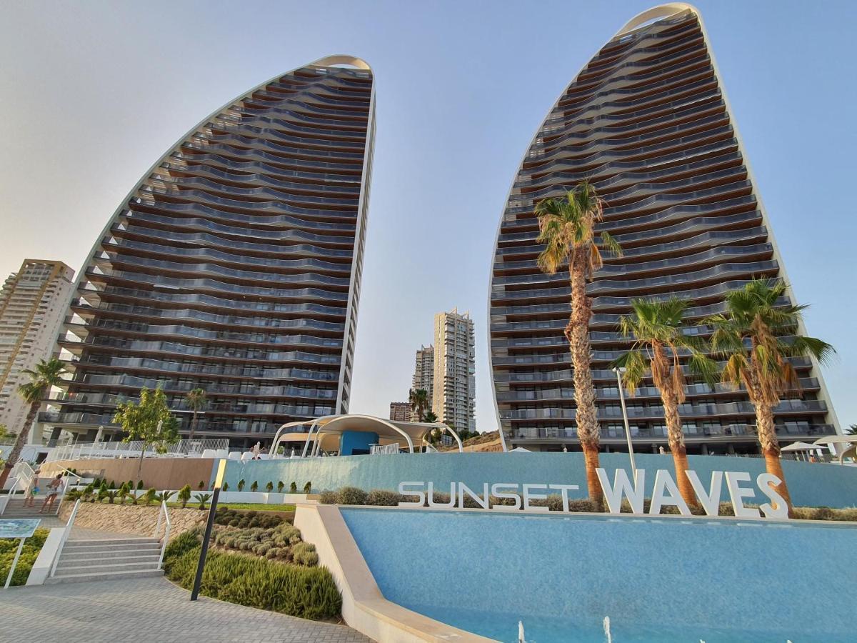 Sunset Waves Benidorm By Kalmarent Lägenhet Exteriör bild